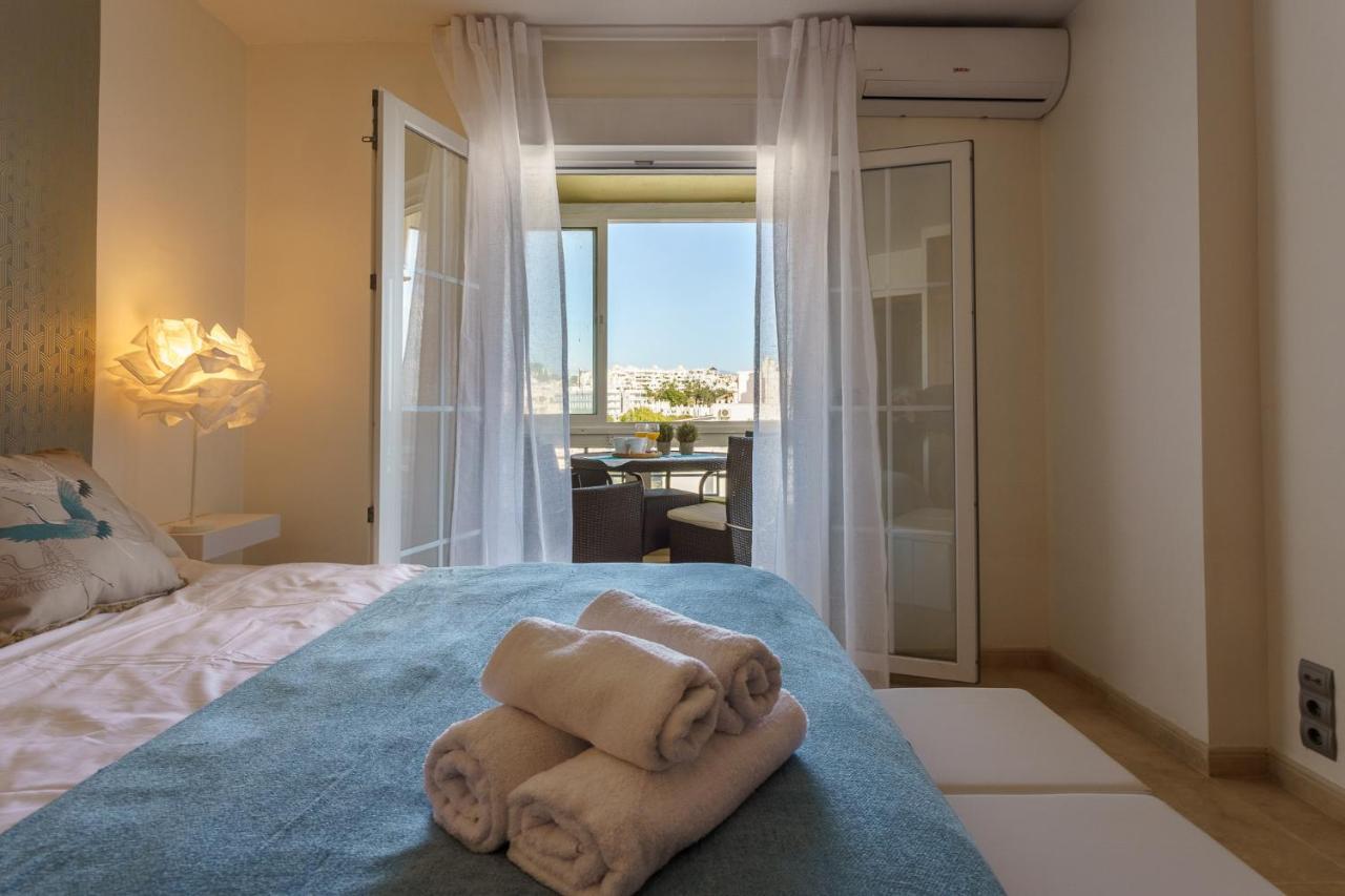 Malagasuite Carihuela Seaviews Torremolinos Eksteriør billede